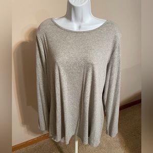 Hount Long sleeve grey top Size XL